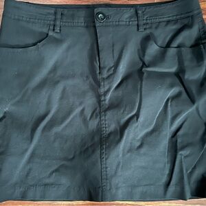 Skirts INC. Women size 10 P brand new